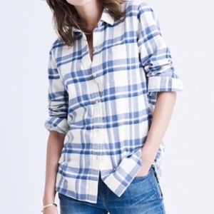 Cream/light blue Madewell flannel button down